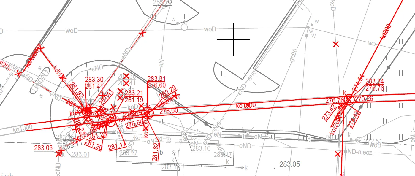Fragment mapy geodezyjnej z czerwonymi zaznaczeniami zmian