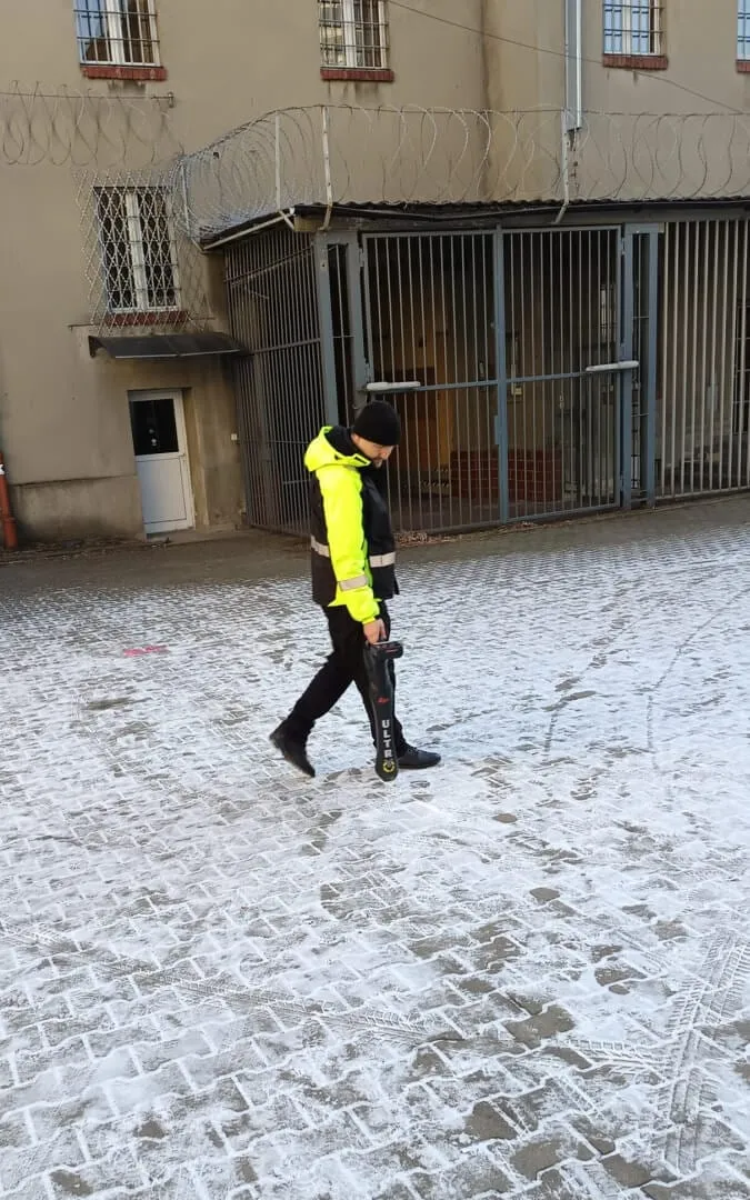 Pomiar infrastruktury podziemnej za pomocą zestawu lokalizacyjnego Leica Ultra Advanced