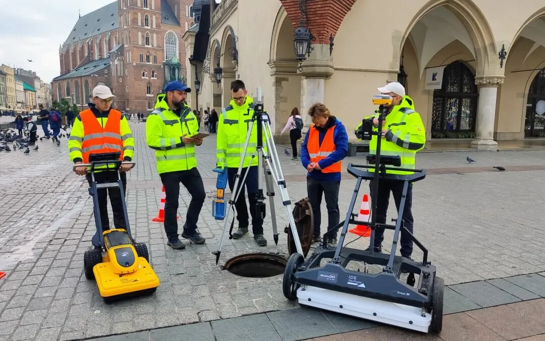 Sprzęt georadarowy użyty podczas inwentaryzacji podziemnej na Rynku w Krakowie
